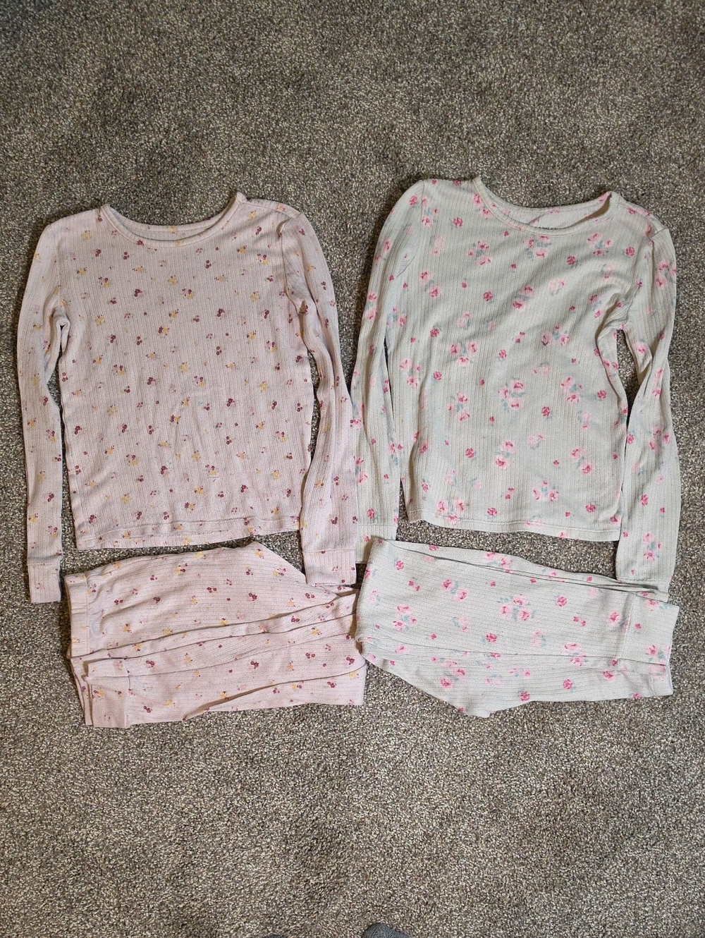 Girls' Pink Floral Ribbed Pajama Set - Long Sleeve Top & Pants